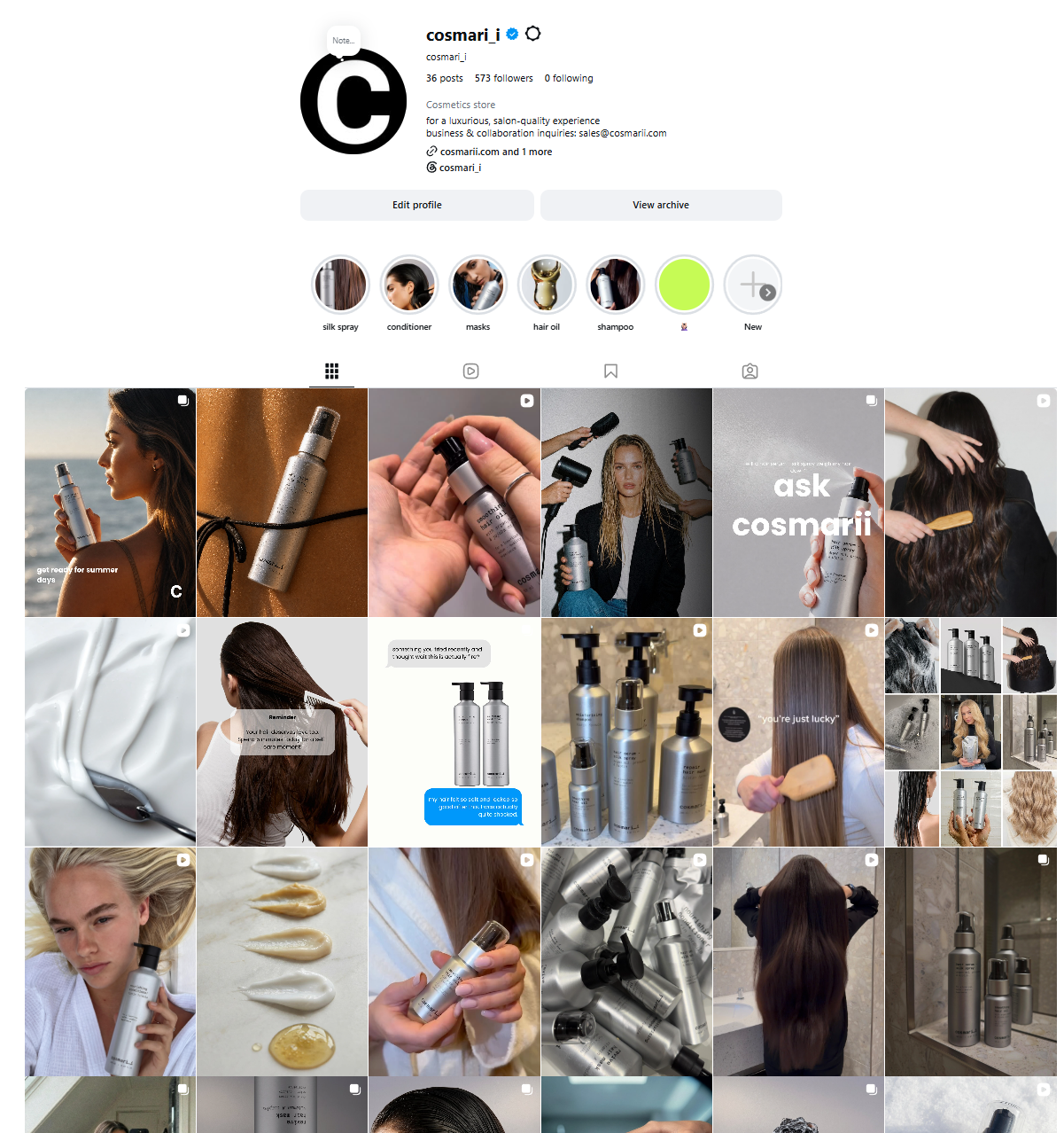 @cosmari_i Instagram profile — managed by Brandon Ads